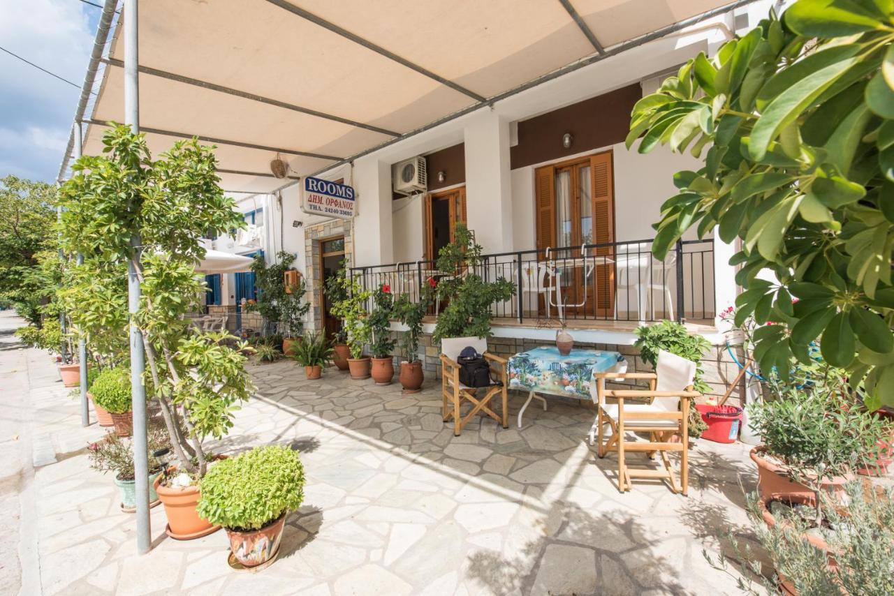 Orfanos Loutraki Rooms Exteriör bild